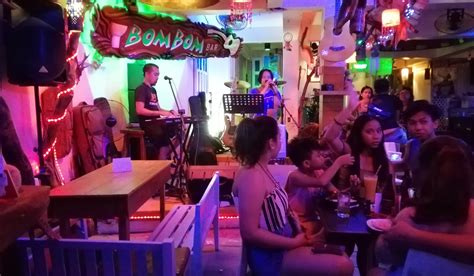 Boracay Nightlife: A Beginner's Guide .